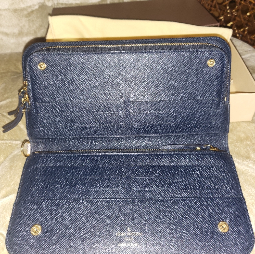 (SOLD)Authentic Louis Vuitton Azur Insolite wallet - Picture 7 of 16
